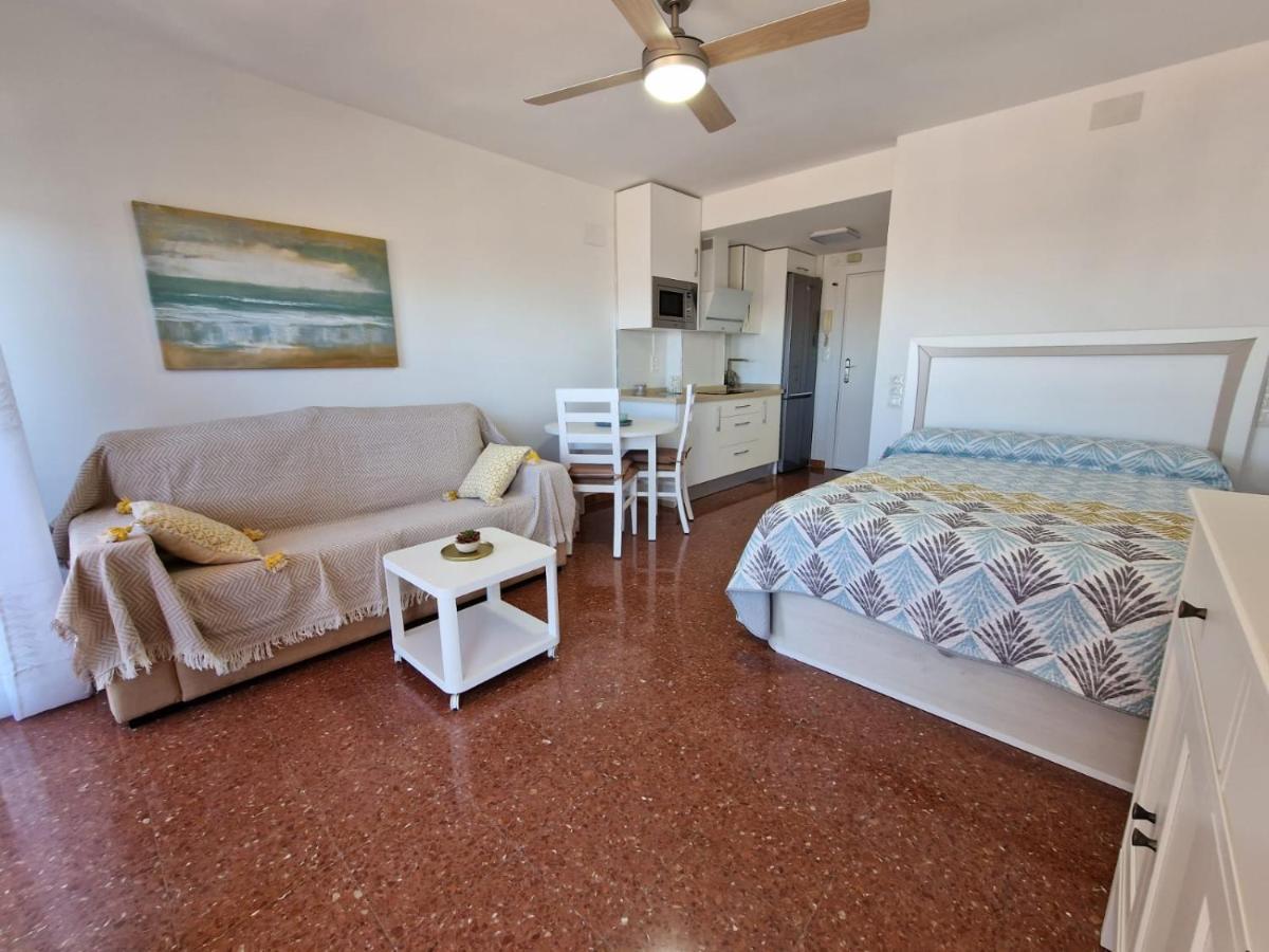 Apartamento Sereva Plazamar Торе дел Мар Екстериор снимка